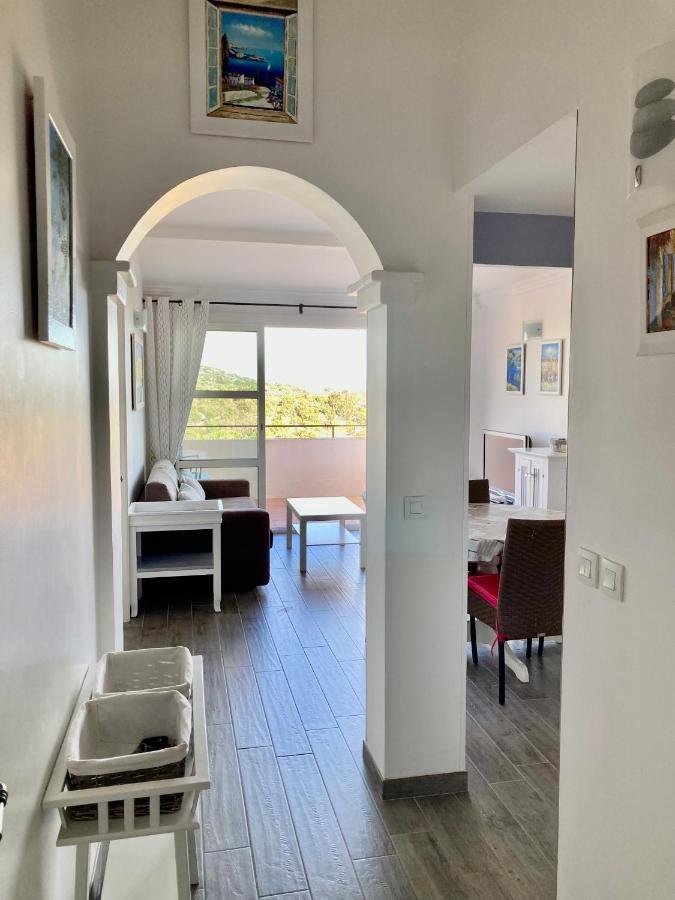 Les Restanques Vue Mer Pressoir 3131 Grimaud Exterior foto